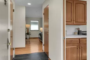 1714 NE Brockman Pl, Seattle, WA 98125 - Photo 2