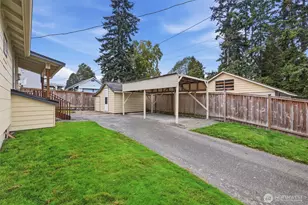 2907 18th St, Everett, WA 98201 - Photo 32