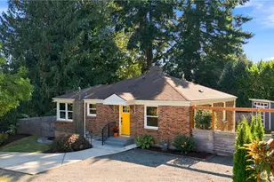 10735 Densmore Ave N, Seattle, WA 98133 - Photo 38