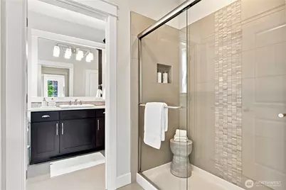 22962 SE 20th Street, Sammamish, WA 98075 - Photo 4
