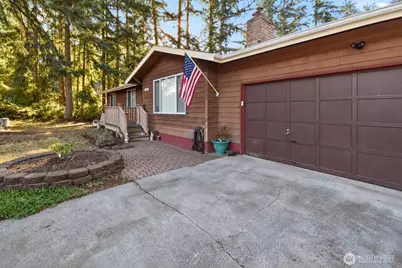 1234 E Hersig Road, Oak Harbor, WA 98277 - Photo 2