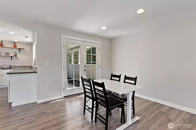 16012 133rd Place SE, Renton, WA 98058 - Photo 10