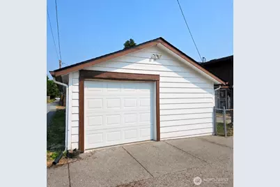 723 5th Avenue NW, Puyallup, WA 98371 - Photo 18