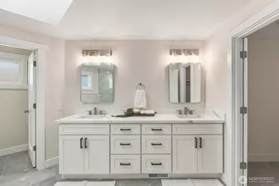 12470 NE 162nd Street, Woodinville, WA 98072 - Photo 24