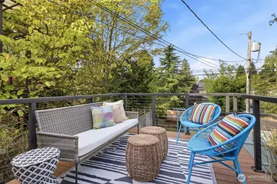 1827 4th Avenue W, Seattle, WA 98119 - Photo 12