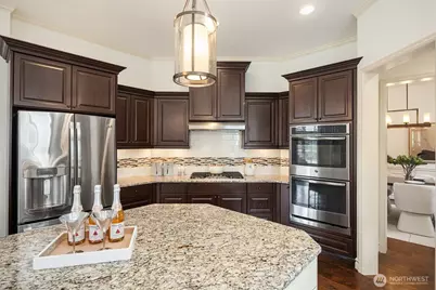 1610 273rd Place SE, Sammamish, WA 98075 - Photo 10