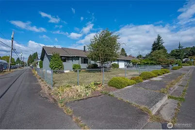 3215 21st Street #A, Everett, WA 98201 - Photo 36