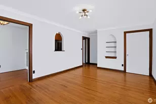 3121 Franklin Ave E, Seattle, WA 98102 - Photo 6