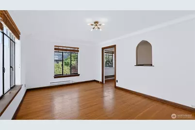 3121 Franklin Avenue E #23, Seattle, WA 98102 - Photo 2