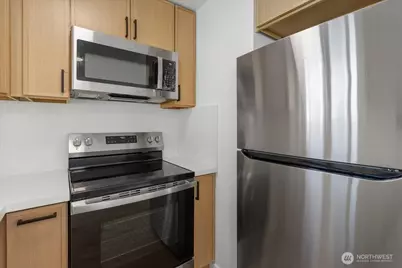 14438 34th Avenue S #4, Tukwila, WA 98168 - Photo 6