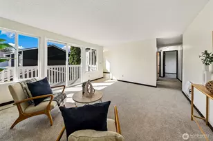 9031 Fremont Ave N, Seattle, WA 98103 - Photo 20