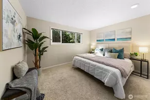 9031 Fremont Ave N, Seattle, WA 98103 - Photo 12