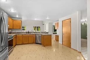 8319 1st Pl SE, Lake Stevens, WA 98258 - Photo 10