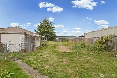 220 S Tobin Street, Renton, WA 98057 - Photo 32
