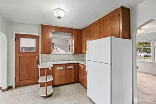 220 S Tobin St, Renton, WA 98057 - Photo 16