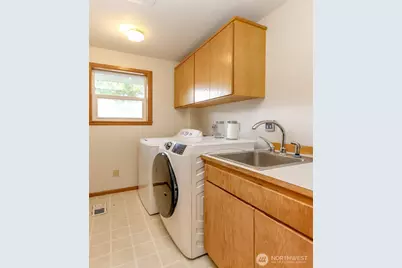 2031 Edith Avenue, Enumclaw, WA 98022 - Photo 24