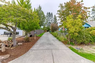 2031 Edith Ave, Enumclaw, WA 98022 - Photo 32