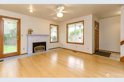 2031 Edith Avenue, Enumclaw, WA 98022 - Photo 4