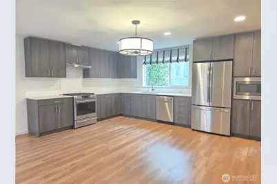 4052 Martin Luther King Jr Way S, Seattle, WA 98108 - Photo 8