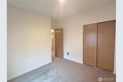 4052 Martin Luther King Jr Way S, Seattle, WA 98108 - Photo 24