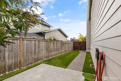 1908 19th Street SE, Puyallup, WA 98372 - Photo 34