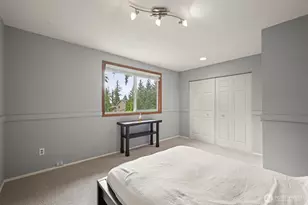 21143 NE 16th St, Sammamish, WA 98074 - Photo 14