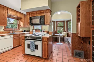 1443 Palm Ave SW, Seattle, WA 98116 - Photo 14