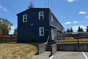 2821 2831 NE Center St, Bremerton, WA 98310 - Photo 8