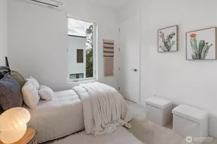 8541 14th Ave NW, Seattle, WA 98117 - Photo 18