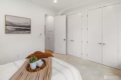 8541 14th Avenue NW #B, Seattle, WA 98117 - Photo 8