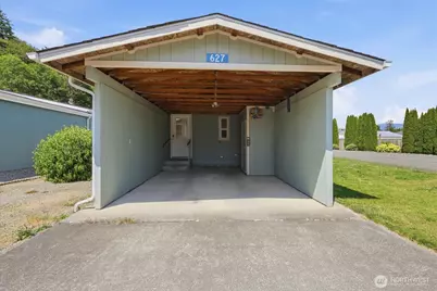 627 Andrew Drive, Burlington, WA 98233 - Photo 2
