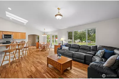 12105 229th Avenue E, Bonney Lake, WA 98391 - Photo 14