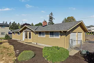 4324 108th Ave E, Edgewood, WA 98372 - Photo 2