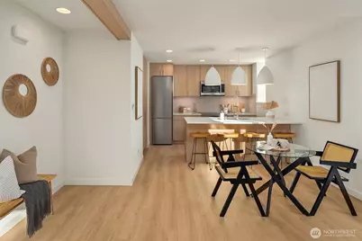 2534 30th Avenue W, Seattle, WA 98199 - Photo 8