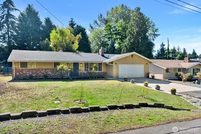 730 110th Place SE, Everett, WA 98208 - Photo 1