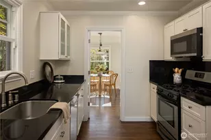1616 SW 152nd St, Burien, WA 98166 - Photo 8