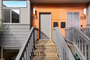 161 23rd Ave, Seattle, WA 98122 - Photo 2