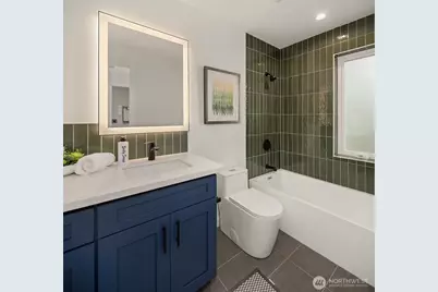 532 W Barrett Street, Seattle, WA 98119 - Photo 16