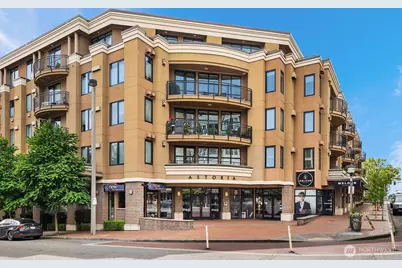 10047 NE Main Street NE #202, Bellevue, WA 98004 - Photo 1