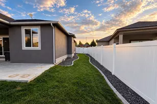 1515 E Palos Verdes Ln, Othello, WA 99344 - Photo 8