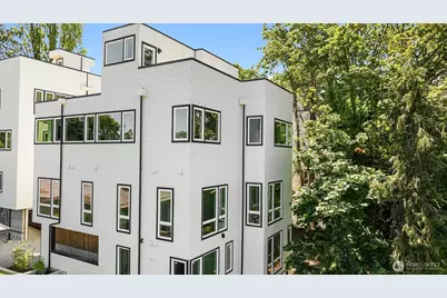 534 W Barrett Street, Seattle, WA 98119 - Photo 26
