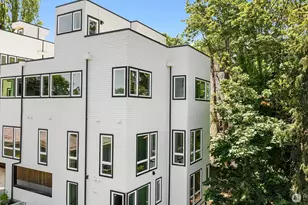 534 W Barrett St, Seattle, WA 98119 - Photo 26