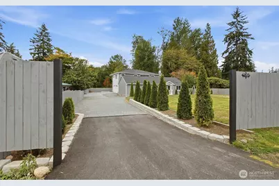 15724 King Place #A, Lynnwood, WA 98087 - Photo 6