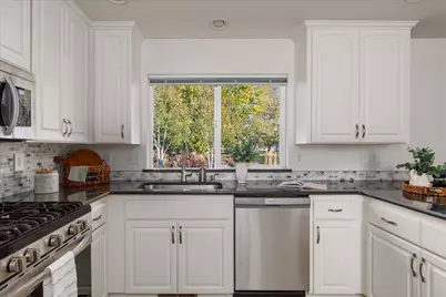 1752 SW Rock Rose Drive, Oak Harbor, WA 98277 - Photo 8