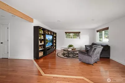 687 SW 3rd Avenue, Oak Harbor, WA 98277 - Photo 4
