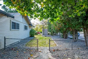 687 SW 3rd Ave, Oak Harbor, WA 98277 - Photo 34