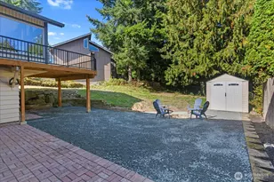 5470 NE 200th Pl, Lake Forest Park, WA 98155 - Photo 32