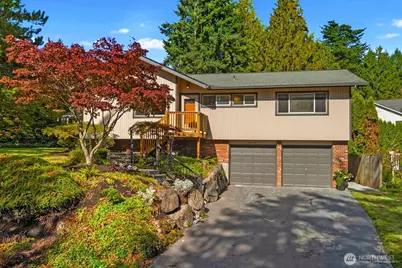 5470 NE 200th Place, Lake Forest Park, WA 98155 - Photo 6
