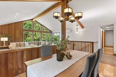 5470 NE 200th Place, Lake Forest Park, WA 98155 - Photo 10