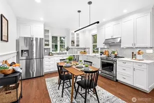 101 NE 57th St, Seattle, WA 98105 - Photo 6